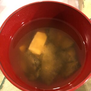 しじみと豆腐の味噌汁